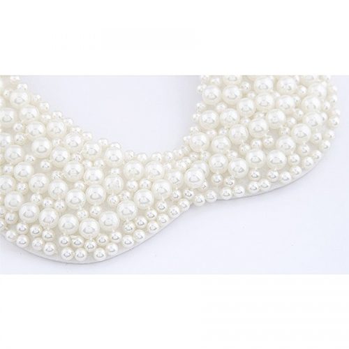 Pearl Collar Necklace peter pan
